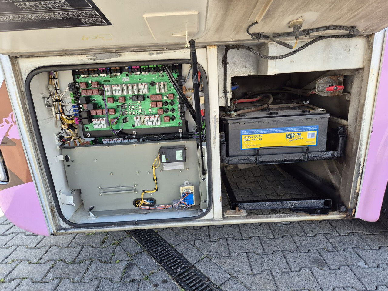 Leasing de Irisbus 330 KM / Automat / 24 + 1 Seats / Like Camper / SO LAR Panels  Irisbus 330 KM / Automat / 24 + 1 Seats / Like Camper / SO LAR Panels: foto 27
