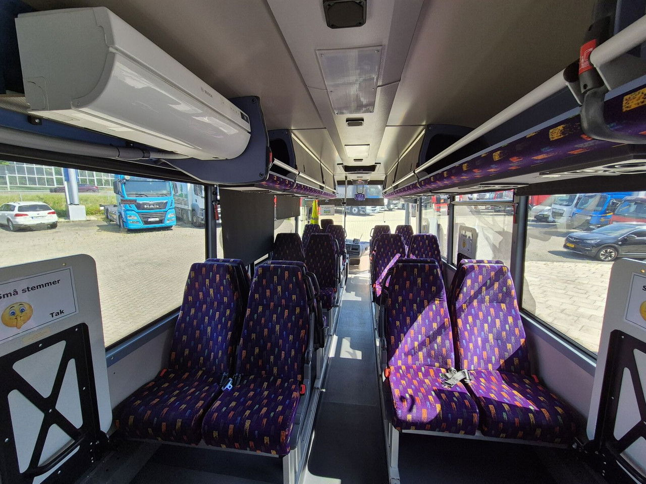 Autobús suburbano Irisbus 330 KM / Automat / Solar Panels / NEW Equiped / WO RKS Great: foto 13