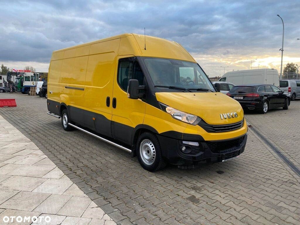 Iveco Daily 35S16 HI-MATIC / 1 OWNER / L4H2 / MAX / WEBA - Furgoneta caja cerrada: foto 4 Iveco Daily 35S16 HI-MATIC / 1 OWNER / L4H2 / MAX / WEBA - Furgoneta caja cerrada: foto 4