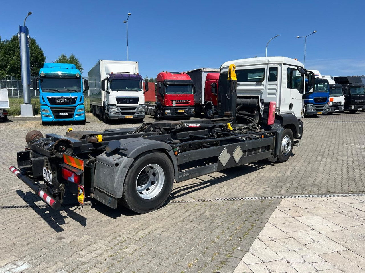 MAN TGS 18.320 NO Rust / Multilift Joab / BIG Wheelbase - Camión portacontenedore/ Intercambiable: foto 5 MAN TGS 18.320 NO Rust / Multilift Joab / BIG Wheelbase - Camión portacontenedore/ Intercambiable: foto 5