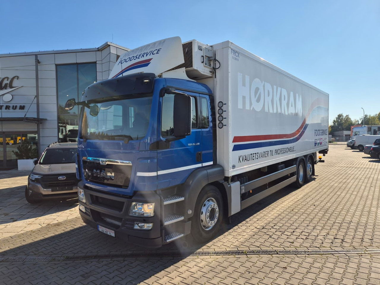 MAN TGS 26.320 24 EP / Frigoblock / 1 Owner / Serviced - Camión frigorífico: foto 1 MAN TGS 26.320 24 EP / Frigoblock / 1 Owner / Serviced - Camión frigorífico: foto 1