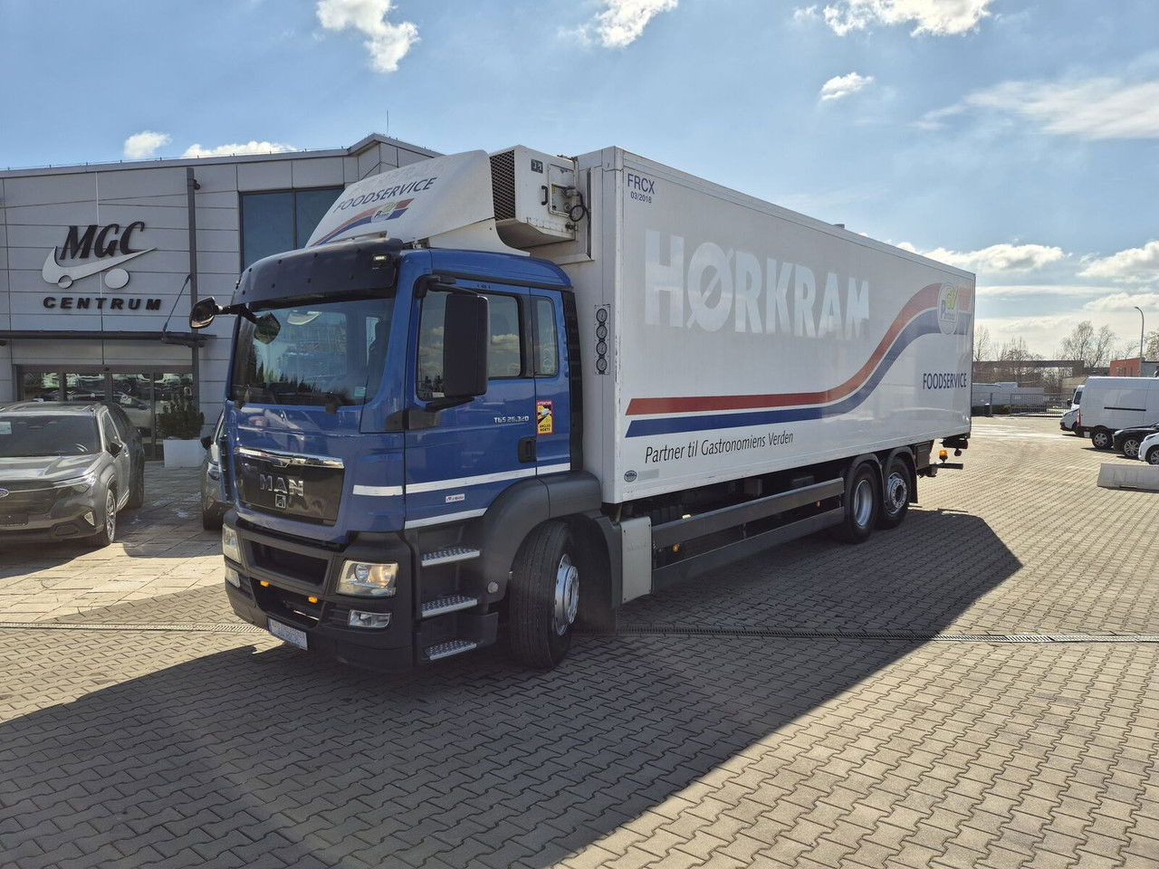 MAN TGS 26.320 24 EP / Technical warranty All Europe Frigoblock/ - Camión frigorífico: foto 3 MAN TGS 26.320 24 EP / Technical warranty All Europe Frigoblock/ - Camión frigorífico: foto 3