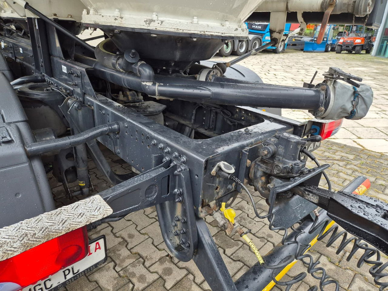 Camión cisterna MAN TGS 26.480 Spritzer SILO: foto 23