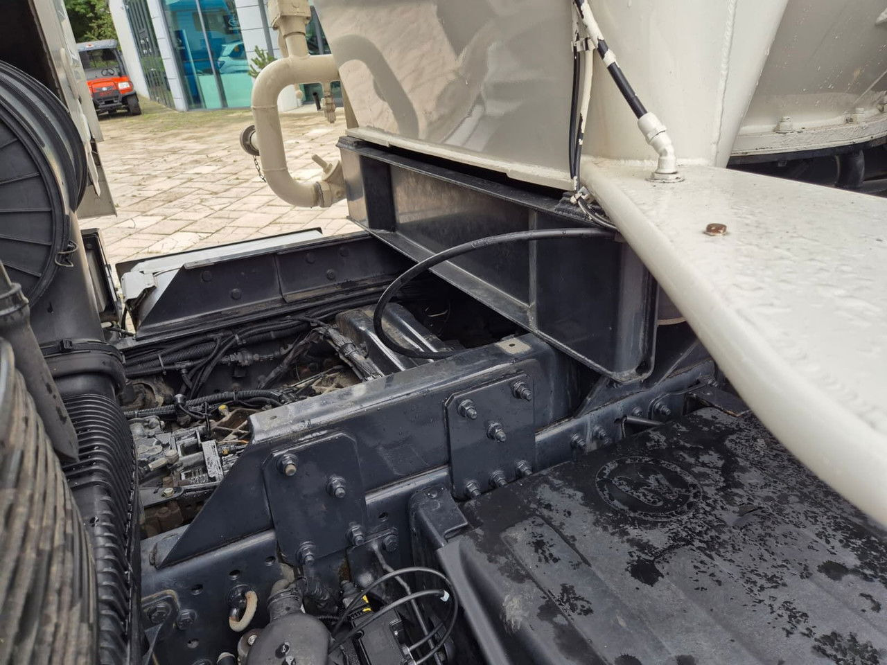 Camión cisterna MAN TGS 26.480 Spritzer SILO: foto 17