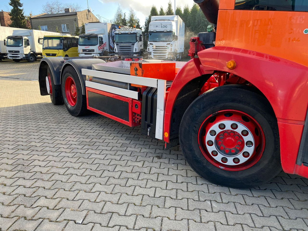 Camión chasis Mercedes-Benz Eqonic 2628 - 1 Owner - Euro6 - LOW KM: foto 18 Camión chasis Mercedes-Benz Eqonic 2628 - 1 Owner - Euro6 - LOW KM: foto 18