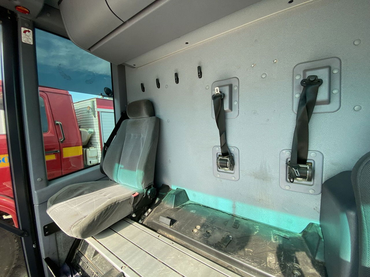 Camión chasis Mercedes-Benz Eqonic 2628 - 1 Owner - Euro6 - LOW KM: foto 26 Camión chasis Mercedes-Benz Eqonic 2628 - 1 Owner - Euro6 - LOW KM: foto 26