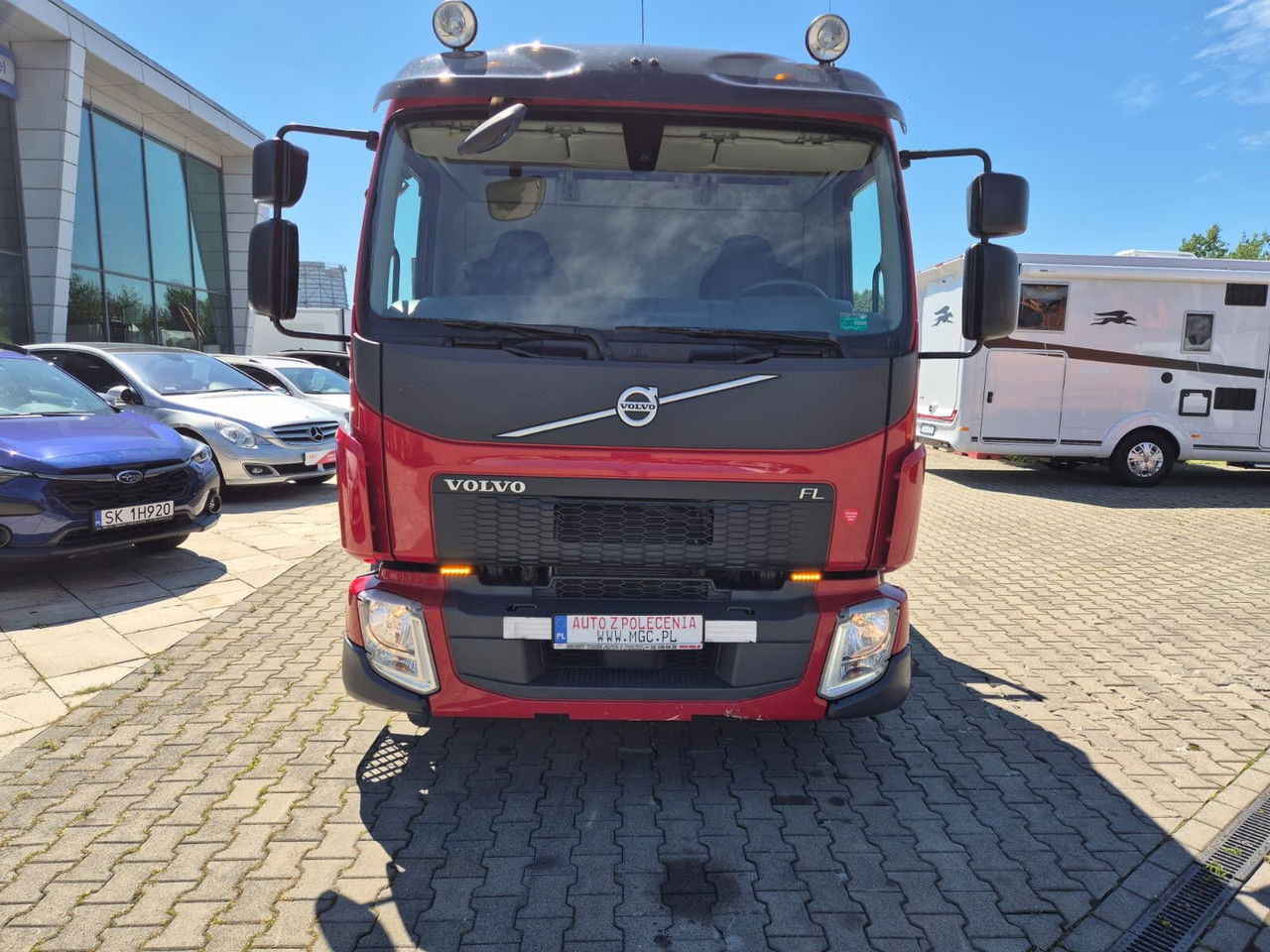 Volvo FL 210 1 Owner / LOW KM / Fassi - Camión caja abierta, Camión grúa: foto 3 Volvo FL 210 1 Owner / LOW KM / Fassi - Camión caja abierta, Camión grúa: foto 3