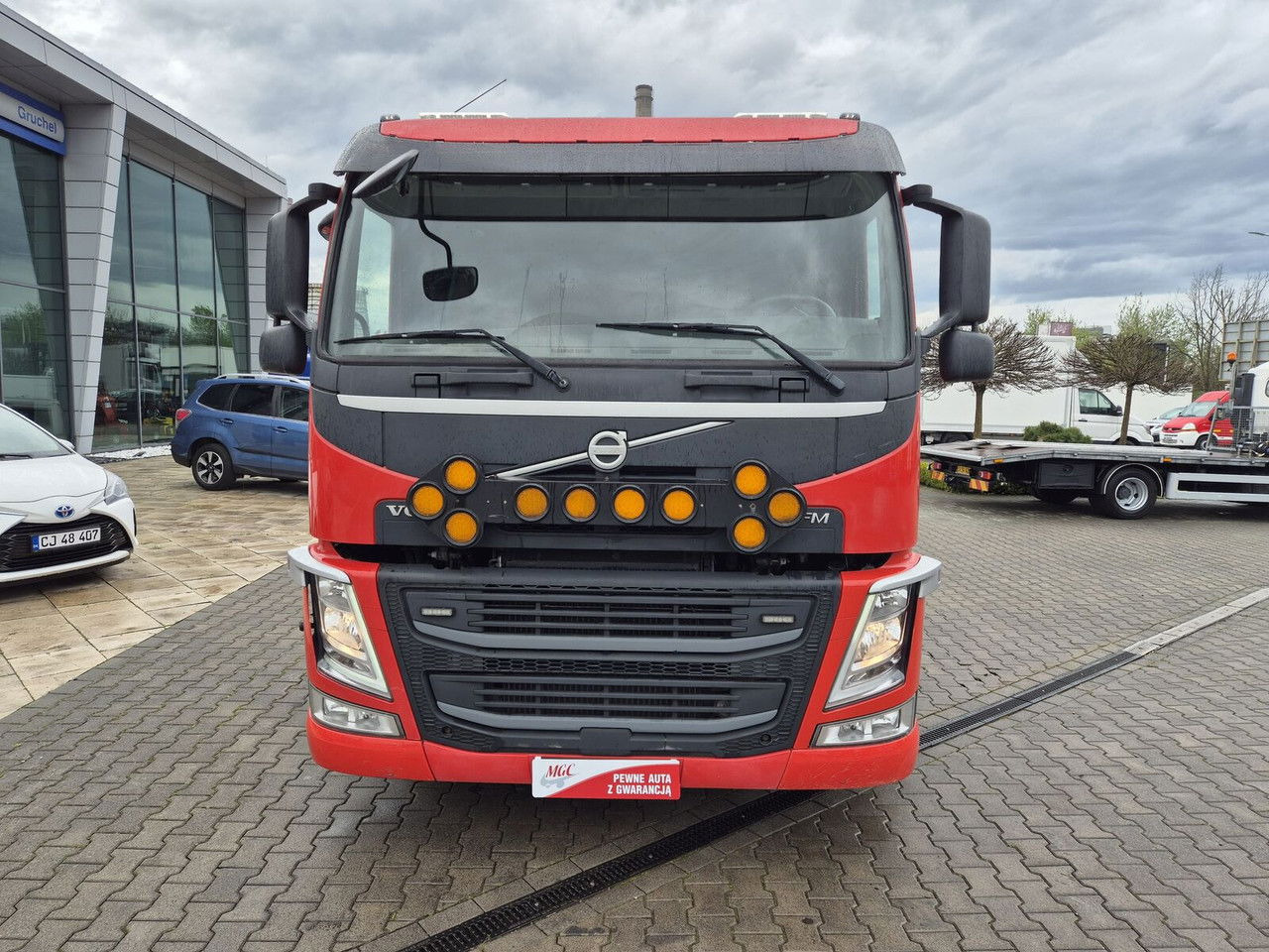 Volvo FM 330 Webasto / HDS Hiab / 1 Owner - Camión caja abierta, Camión grúa: foto 4 Volvo FM 330 Webasto / HDS Hiab / 1 Owner - Camión caja abierta, Camión grúa: foto 4