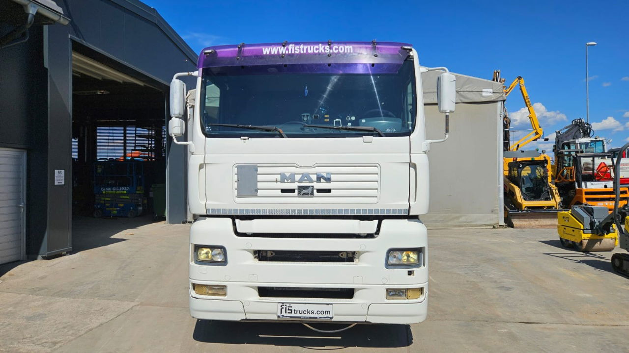 MAN TGA 18.413 4X2 tractor unit - Cabeza tractora: foto 3 MAN TGA 18.413 4X2 tractor unit - Cabeza tractora: foto 3