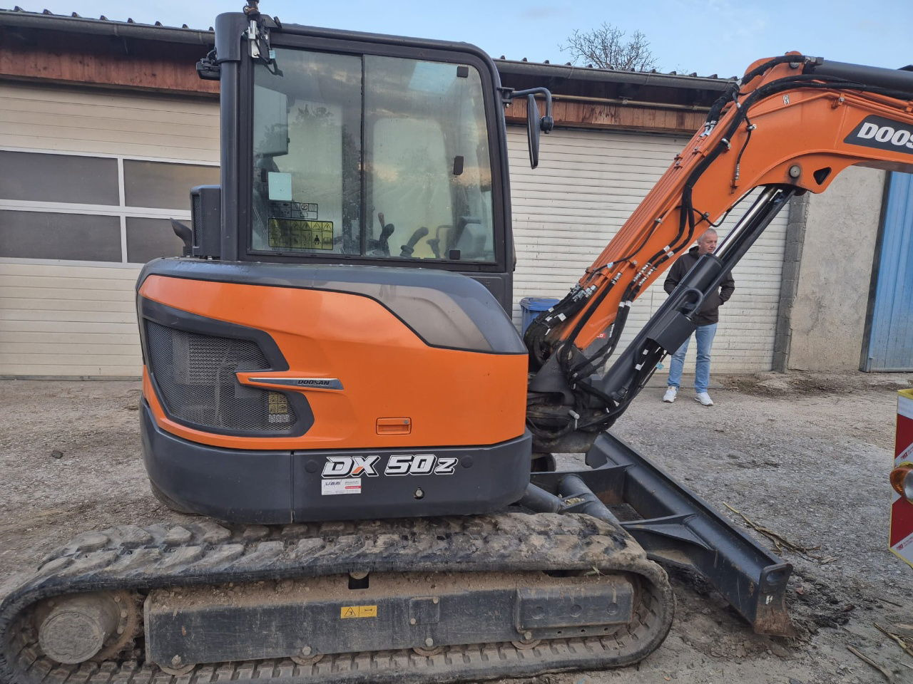 Doosan DX50Z-7 - Powertilt - 2022 Year - 320 Working Hours - Miniexcavadora: foto 3 Doosan DX50Z-7 - Powertilt - 2022 Year - 320 Working Hours - Miniexcavadora: foto 3