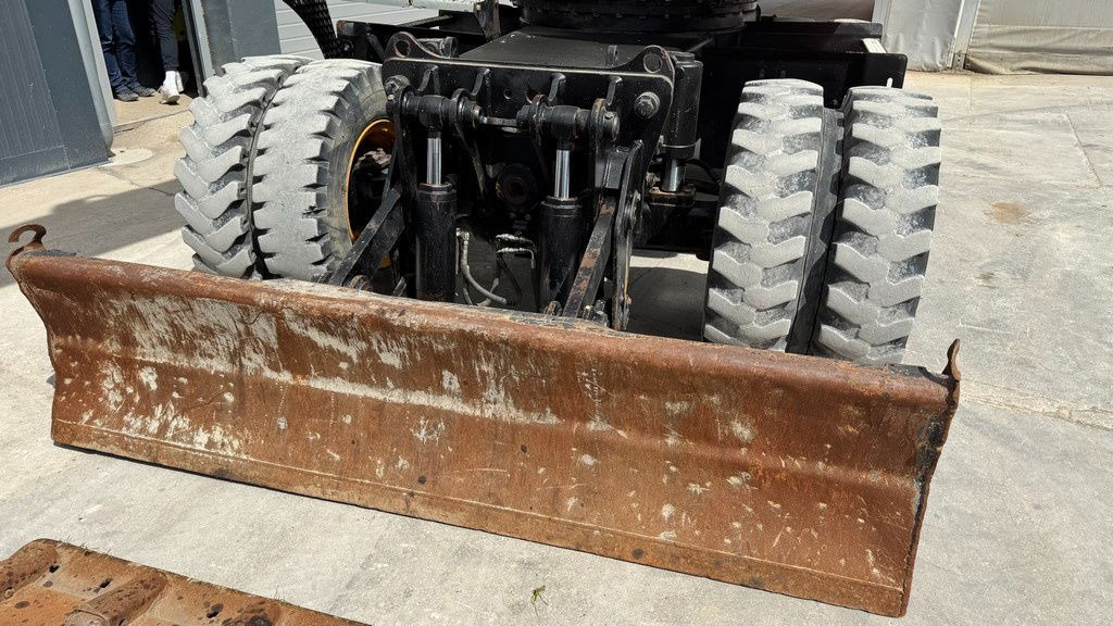 JCB JS175W - 2019 Year - 6640 Hours - Stabilizers - Excavadora de ruedas: foto 5 JCB JS175W - 2019 Year - 6640 Hours - Stabilizers - Excavadora de ruedas: foto 5