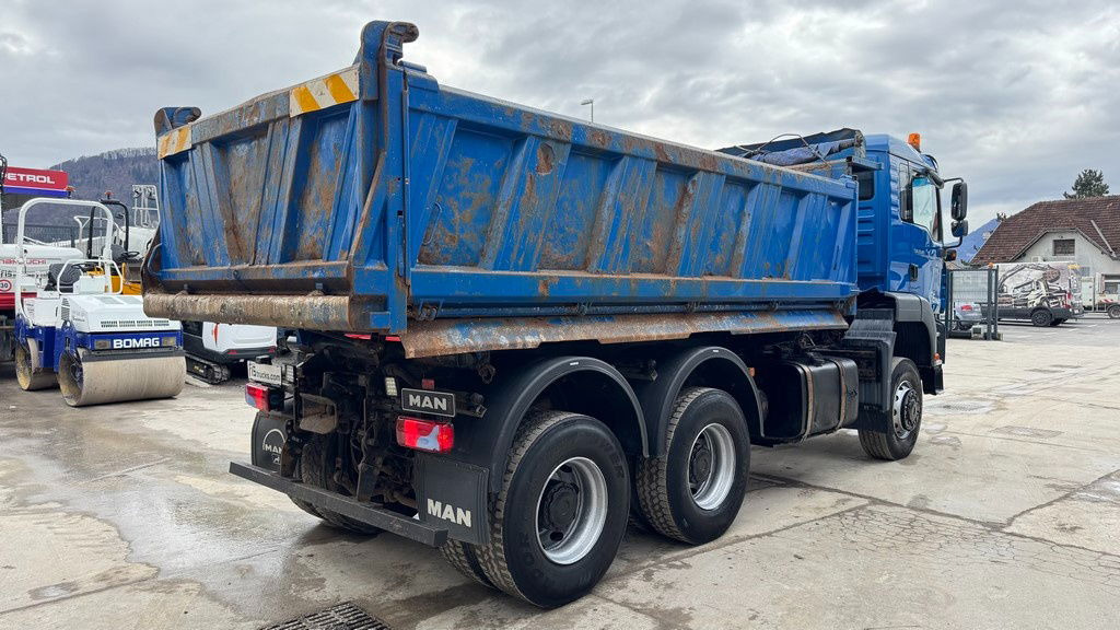 MAN TGA 26.480 6x6 meiller tipper - euro 3 - Camión volquete: foto 5 MAN TGA 26.480 6x6 meiller tipper - euro 3 - Camión volquete: foto 5