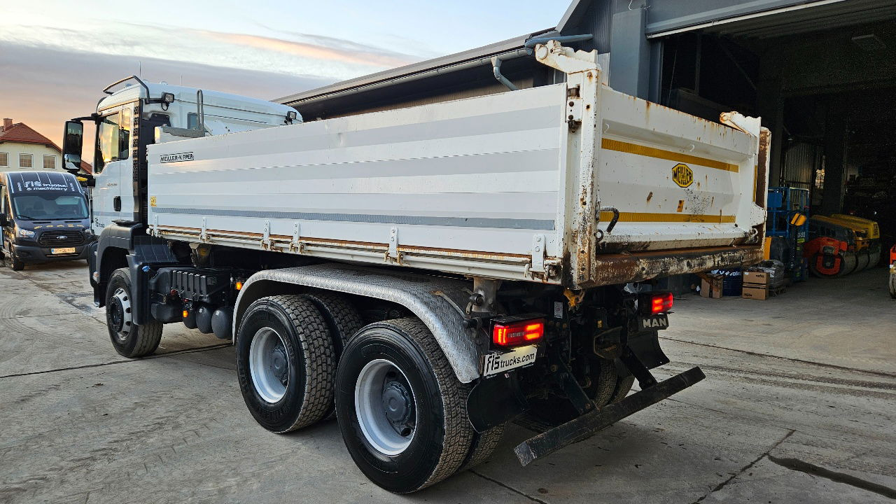 MAN TGS 26.460 6X4 meiller tipper - Camión volquete: foto 4 MAN TGS 26.460 6X4 meiller tipper - Camión volquete: foto 4