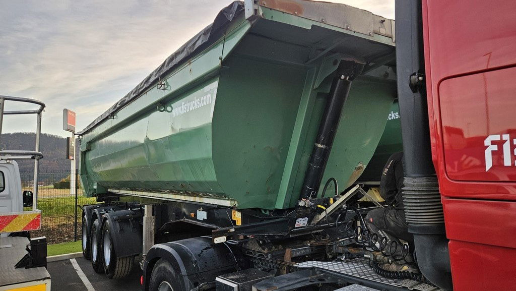 Meiller Kisa 3 - 3-Axle Tipper Trailer - hydr. back - Semirremolque volquete: foto 4 Meiller Kisa 3 - 3-Axle Tipper Trailer - hydr. back - Semirremolque volquete: foto 4