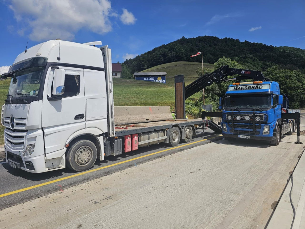 Mercedes-Benz Actros 2545 6x2 transporter - steering axle - 7.8M - Camión portavehículos: foto 3 Mercedes-Benz Actros 2545 6x2 transporter - steering axle - 7.8M - Camión portavehículos: foto 3