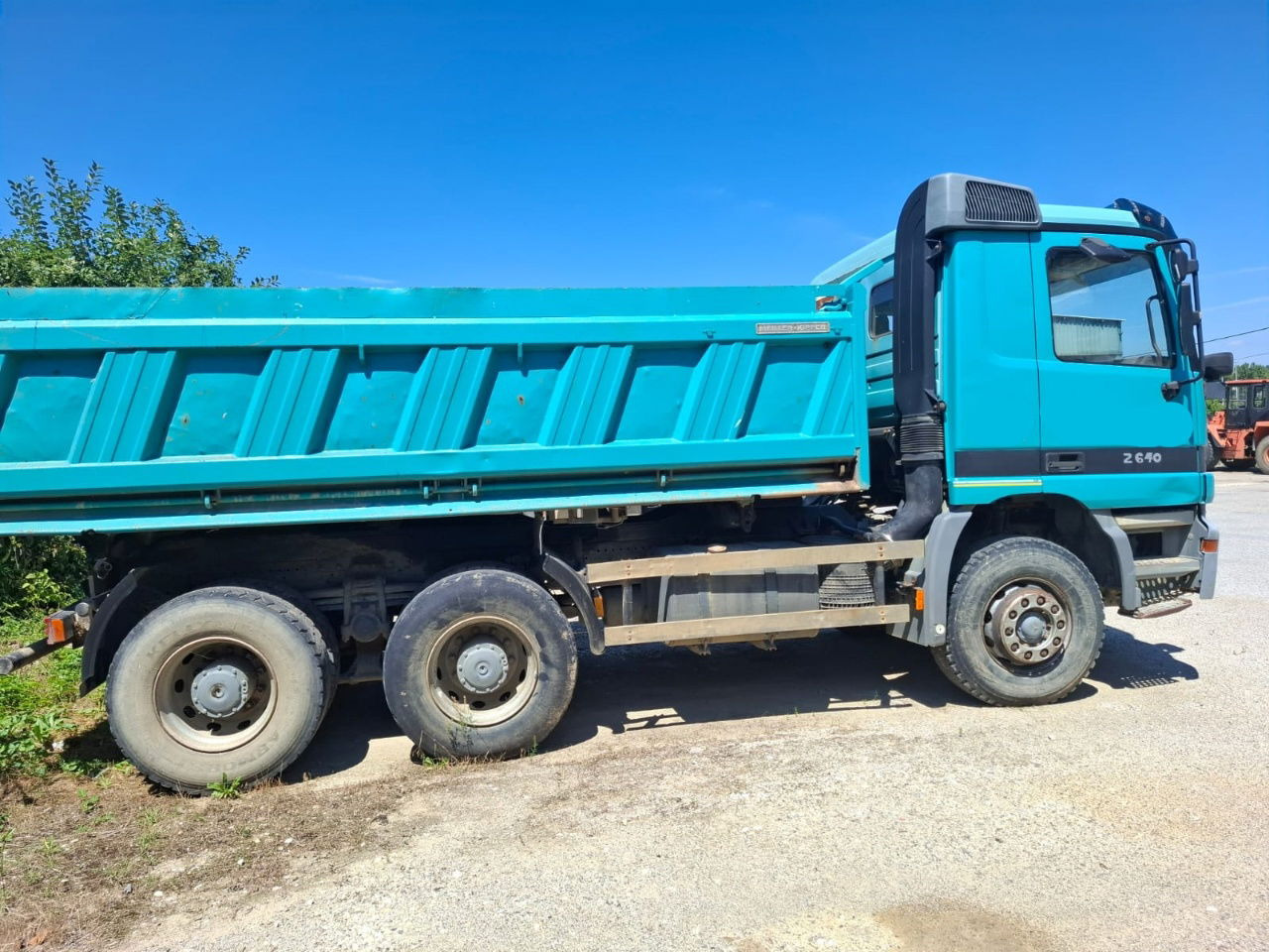 Mercedes-Benz Actros 2640 K 6x4 meiller tipper - Camión volquete: foto 3 Mercedes-Benz Actros 2640 K 6x4 meiller tipper - Camión volquete: foto 3