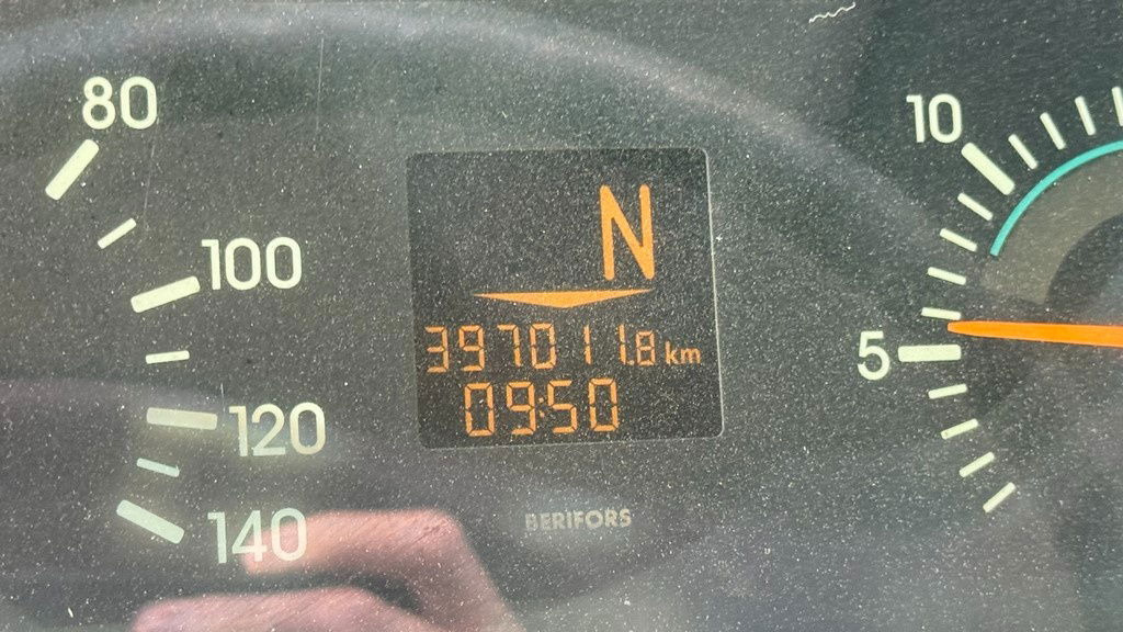 Camión chasis Mercedes-Benz Actros 3331 B 6x4 chassis - big axle: foto 27