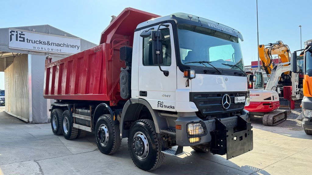 Mercedes-Benz Actros 4141 K 8x6 tipper - 18m3 - Camión volquete: foto 3 Mercedes-Benz Actros 4141 K 8x6 tipper - 18m3 - Camión volquete: foto 3