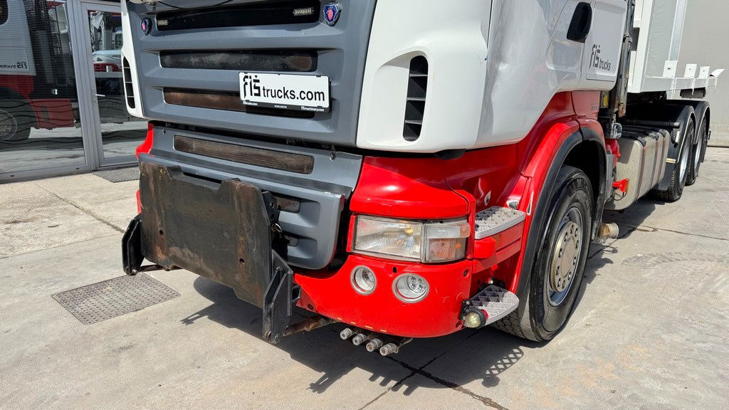 Scania R400 6x4 abroll tipper + plato - Camión portacontenedore/ Intercambiable: foto 2 Scania R400 6x4 abroll tipper + plato - Camión portacontenedore/ Intercambiable: foto 2