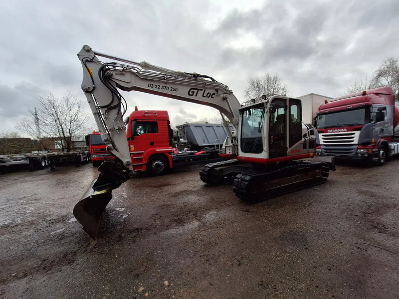 Takeuchi TE2150R - Excavadora de cadenas: foto 1 Takeuchi TE2150R - Excavadora de cadenas: foto 1