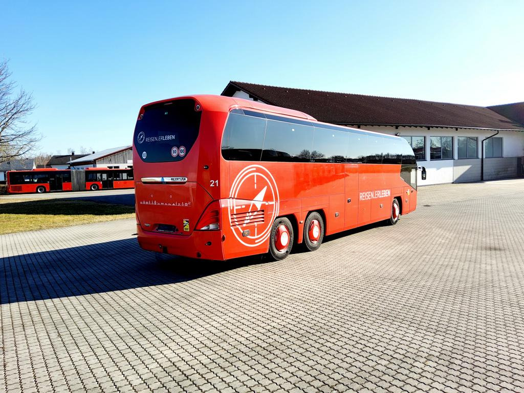Neoplan Cityliner P15 Euro 6 / 53 Sitze - Autocar: foto 4 Neoplan Cityliner P15 Euro 6 / 53 Sitze - Autocar: foto 4