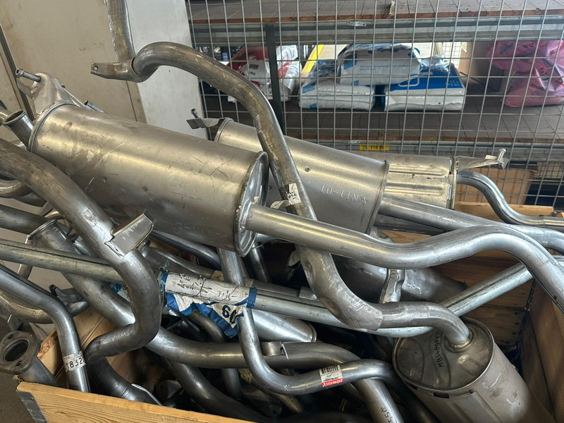 Mitsubishi Canter Fuso, Pajero, L200, L300, L400 8000 pcs. NEW !!! - Piezas de recambio: foto 2 Mitsubishi Canter Fuso, Pajero, L200, L300, L400 8000 pcs. NEW !!! - Piezas de recambio: foto 2