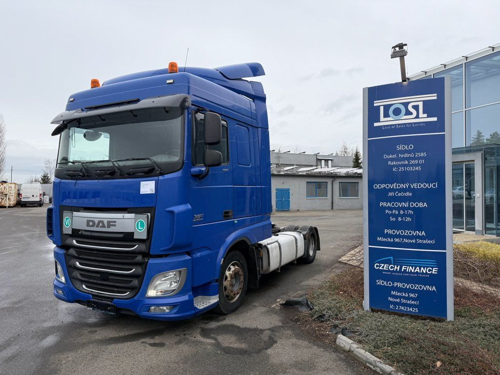 DAF XF460 EURO 6 MEGA/lowdeck - Cabeza tractora: foto 1 DAF XF460 EURO 6 MEGA/lowdeck - Cabeza tractora: foto 1