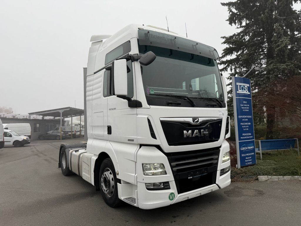 MAN TGX18.500 EURO 6 - Cabeza tractora: foto 2 MAN TGX18.500 EURO 6 - Cabeza tractora: foto 2