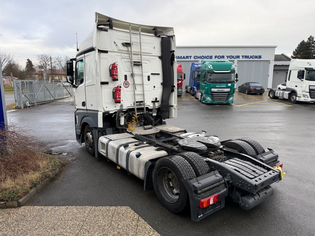 Mercedes-Benz 1845 Actros EURO 6 MEGA/lowdeck - Cabeza tractora: foto 5 Mercedes-Benz 1845 Actros EURO 6 MEGA/lowdeck - Cabeza tractora: foto 5