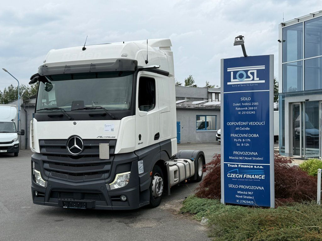 Mercedes-Benz 1845 Actros EURO 6 MEGA/lowdeck - Cabeza tractora: foto 1 Mercedes-Benz 1845 Actros EURO 6 MEGA/lowdeck - Cabeza tractora: foto 1