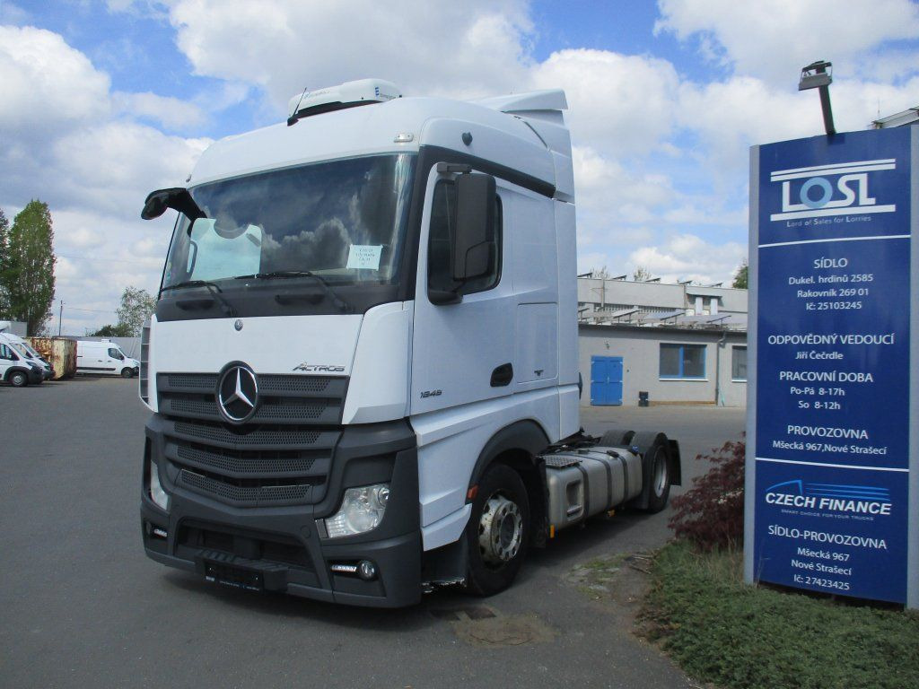 Mercedes-Benz 1845 Actros EURO 6 MEGA/lowdeck - Cabeza tractora: foto 1 Mercedes-Benz 1845 Actros EURO 6 MEGA/lowdeck - Cabeza tractora: foto 1