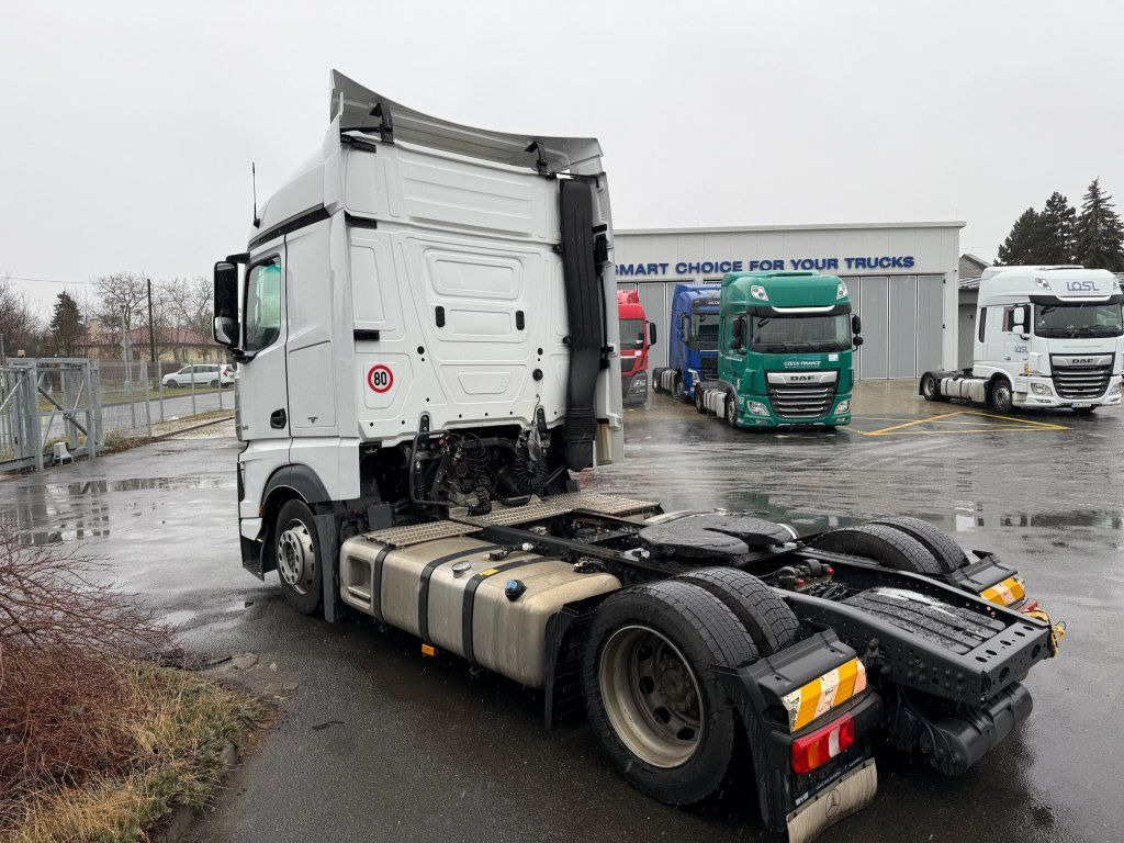 Mercedes-Benz 1845 Actros EURO 6 MEGA/lowdeck - Cabeza tractora: foto 4 Mercedes-Benz 1845 Actros EURO 6 MEGA/lowdeck - Cabeza tractora: foto 4