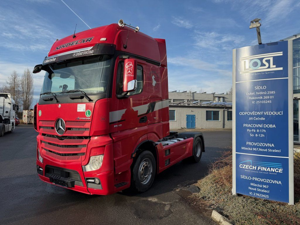 Mercedes-Benz 1848 Actros Gigaspace - Cabeza tractora: foto 1 Mercedes-Benz 1848 Actros Gigaspace - Cabeza tractora: foto 1