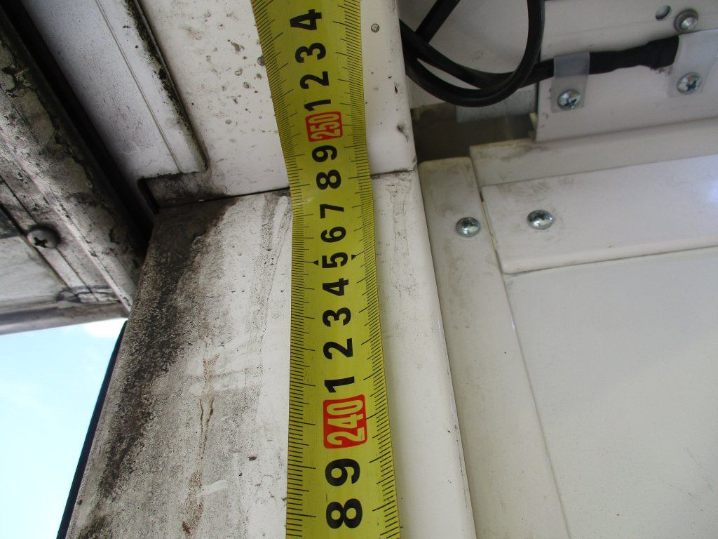 Camión caja cerrada DAF LF 230: foto 8 Camión caja cerrada DAF LF 230: foto 8