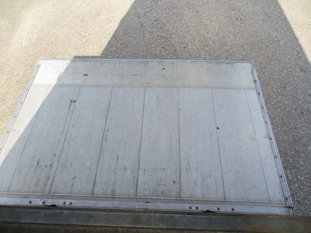 Camión caja cerrada DAF LF 230: foto 14 Camión caja cerrada DAF LF 230: foto 14