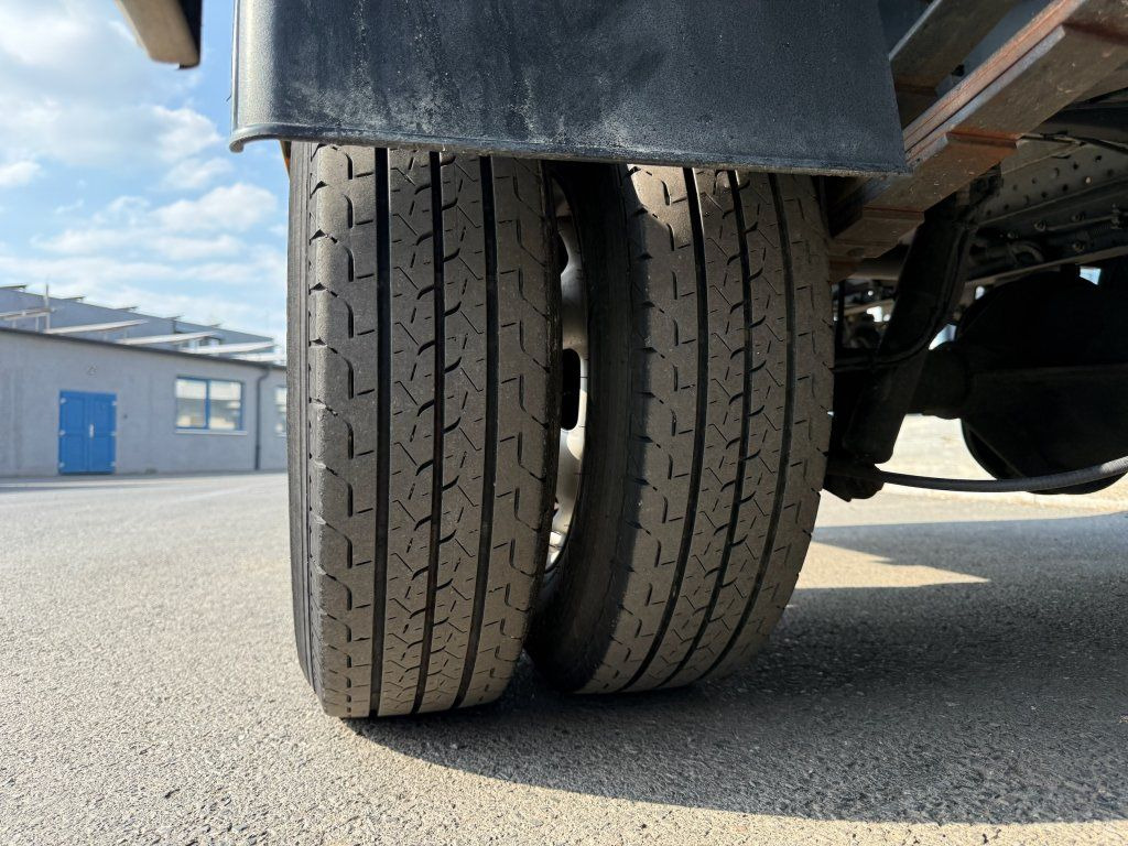 Furgoneta caja cerrada Iveco 35C16 Daily: foto 11