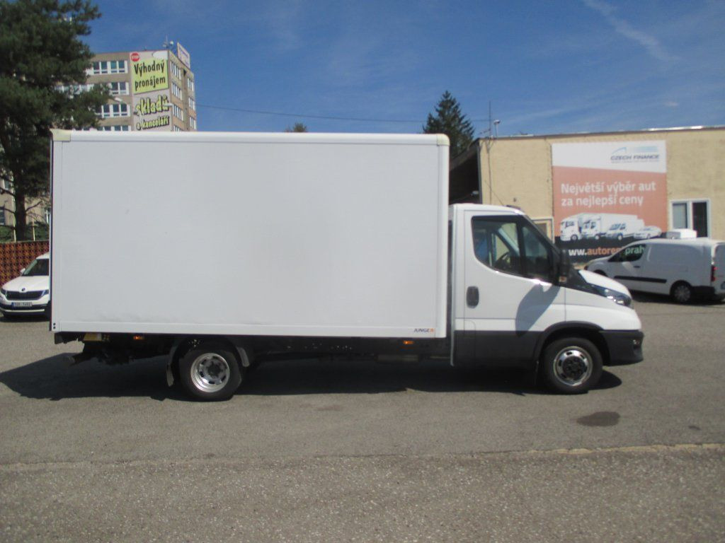 Iveco 35S16 Daily EURO 6 - Furgón: foto 4 Iveco 35S16 Daily EURO 6 - Furgón: foto 4