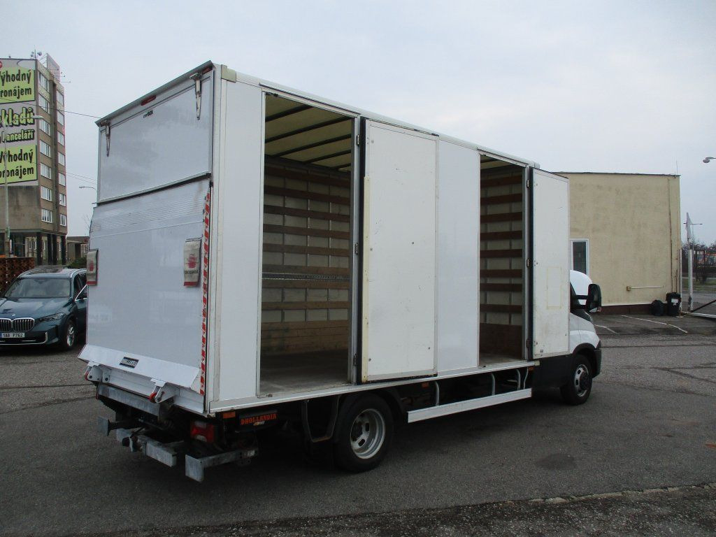 Iveco Daily 35C16 - Furgoneta caja cerrada: foto 5 Iveco Daily 35C16 - Furgoneta caja cerrada: foto 5