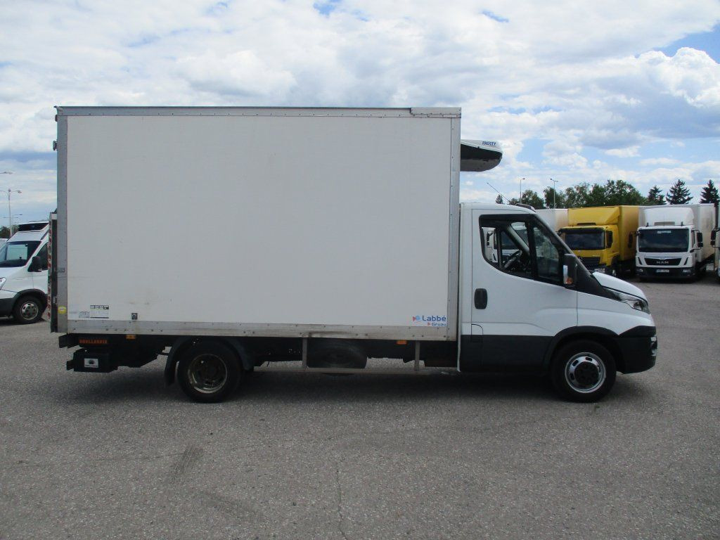 Iveco Daily 35C16 Dhollandia - Furgoneta frigorifica: foto 4 Iveco Daily 35C16 Dhollandia - Furgoneta frigorifica: foto 4