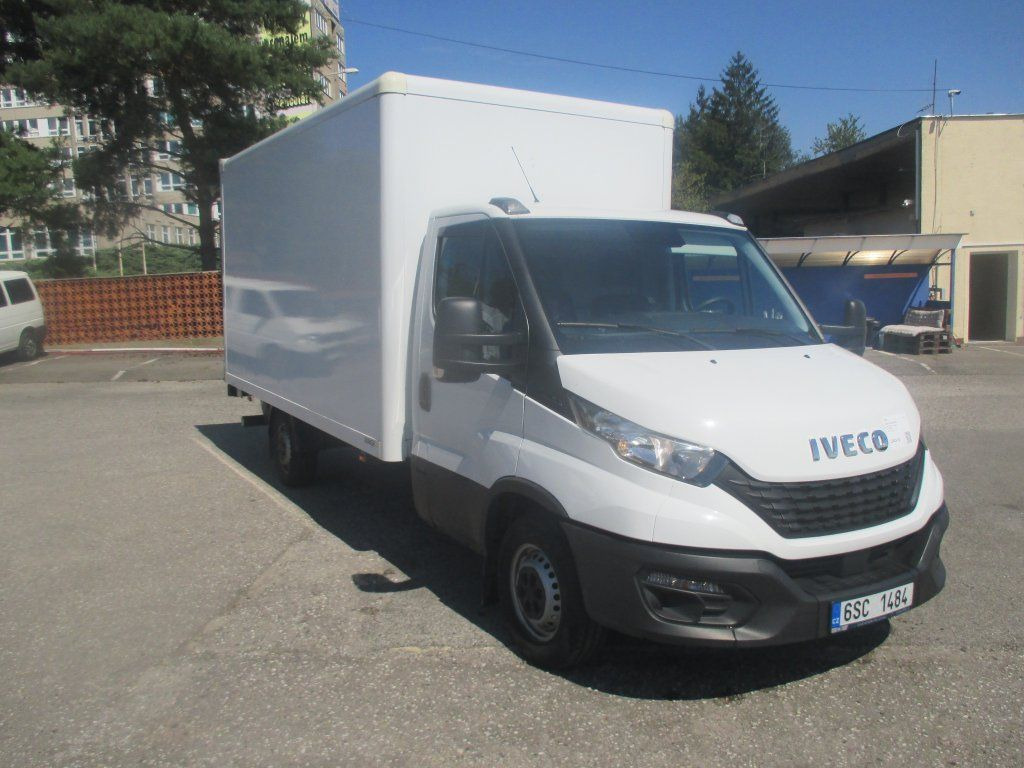 Iveco Daily 35S16 - Furgón: foto 4 Iveco Daily 35S16 - Furgón: foto 4