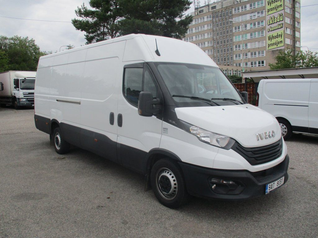Iveco Daily 35S16 - Furgón: foto 3 Iveco Daily 35S16 - Furgón: foto 3