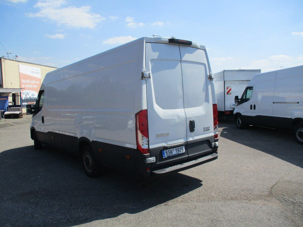Iveco Daily 35S16 maxi - Furgón: foto 3 Iveco Daily 35S16 maxi - Furgón: foto 3