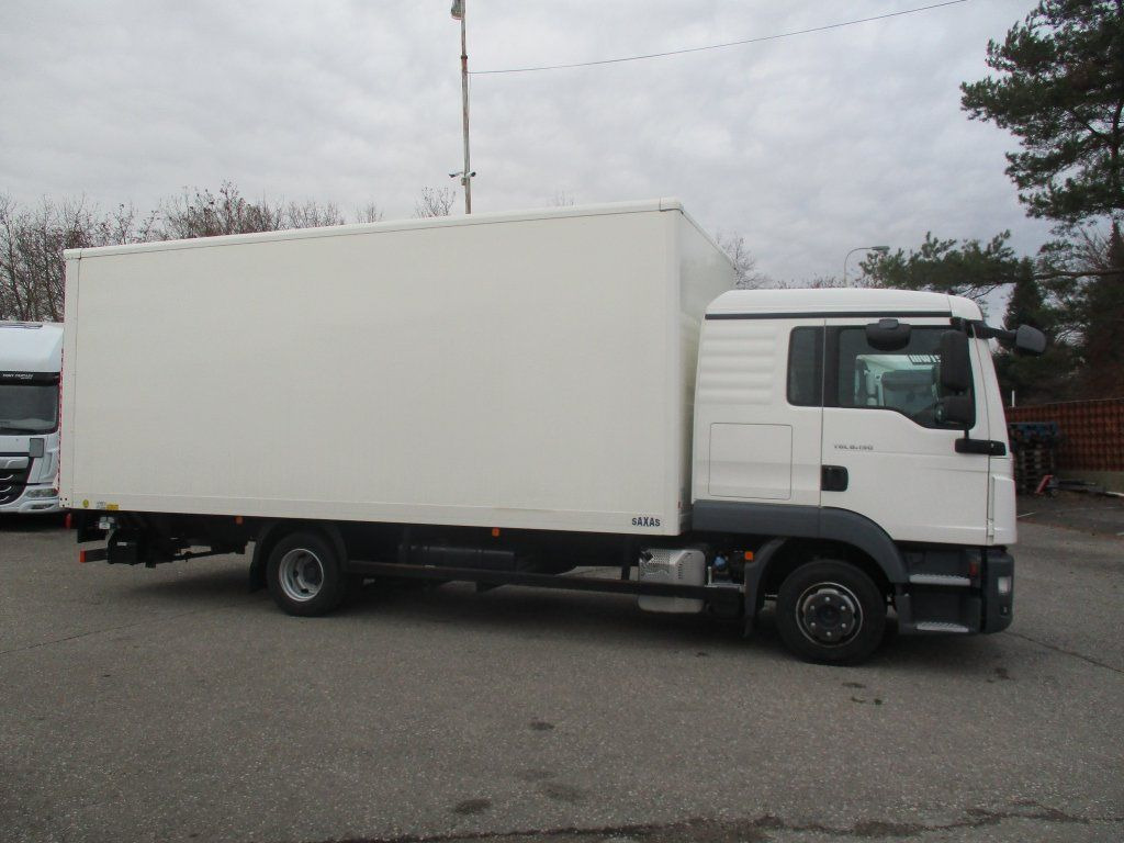 MAN TGL 8.190 - Furgoneta caja cerrada: foto 4 MAN TGL 8.190 - Furgoneta caja cerrada: foto 4