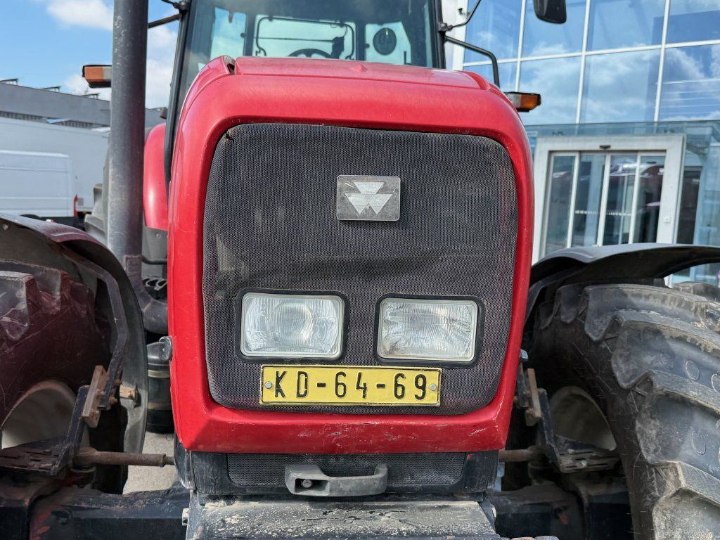 Tractor Massey Ferguson MF8260: foto 15