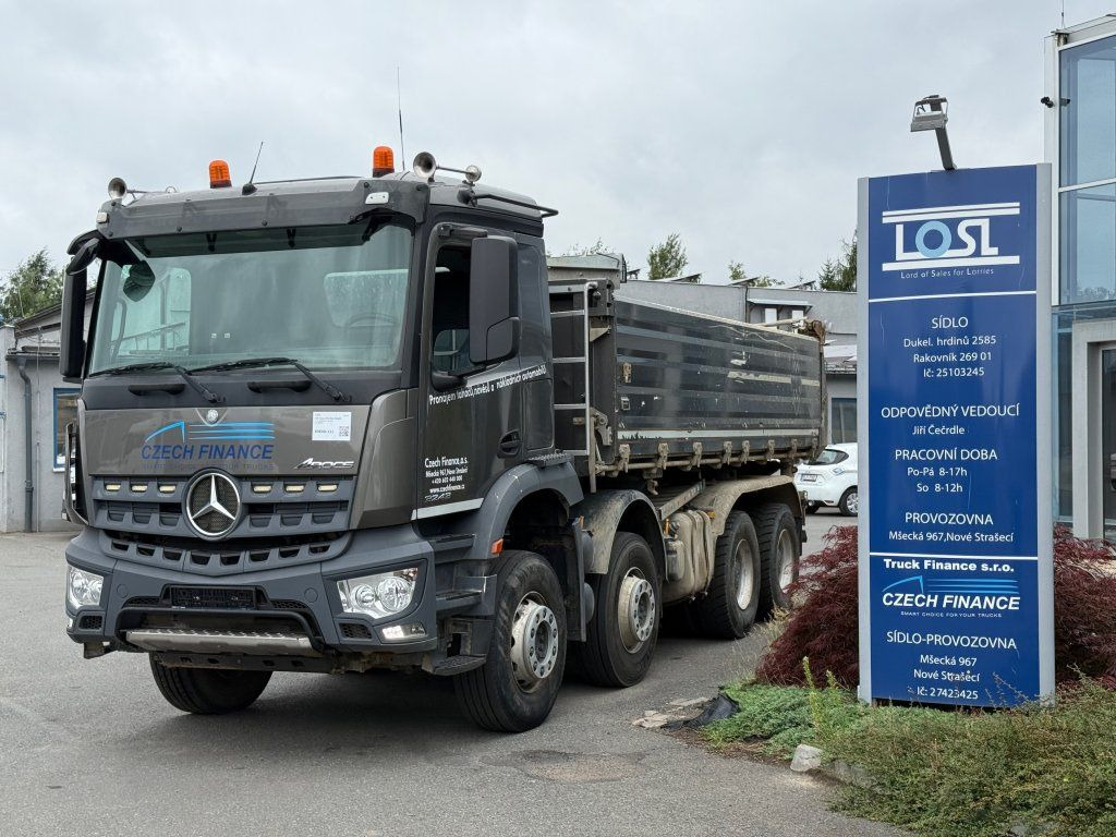Mercedes-Benz 3243 Arocs 8x4 S3 Euro 6 - Camión volquete: foto 5 Mercedes-Benz 3243 Arocs 8x4 S3 Euro 6 - Camión volquete: foto 5