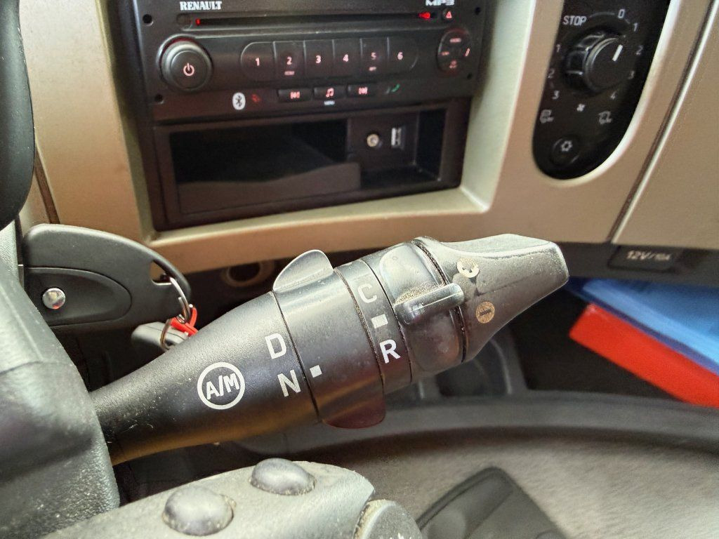 Camión frigorífico Renault Premium 460: foto 16