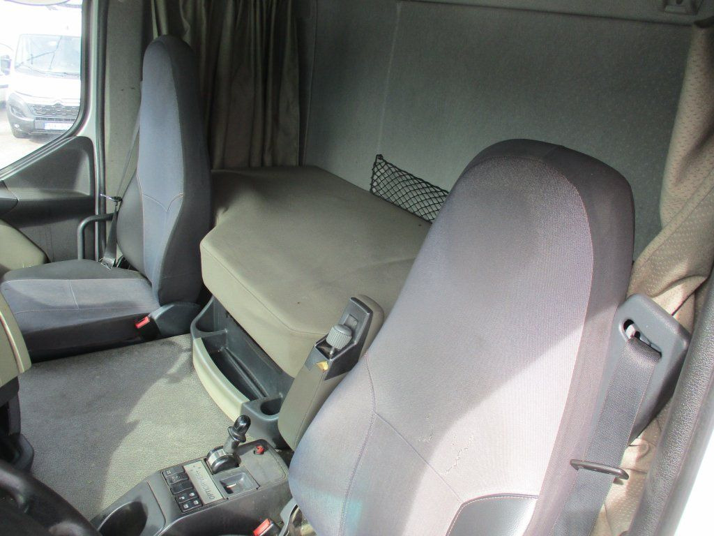 Renault Premium 460 - Camión frigorífico: foto 5 Renault Premium 460 - Camión frigorífico: foto 5