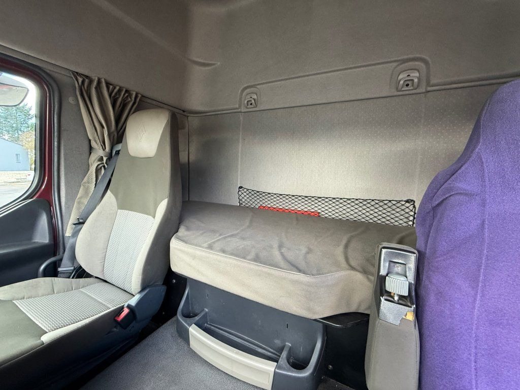 Camión frigorífico Renault Premium 460: foto 12