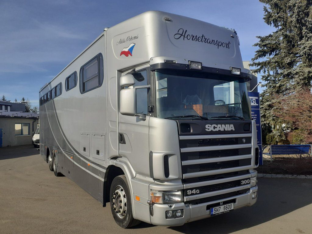 Scania 94G 300 Pferd/Horse-transport (M1 Zulassung) 6x2 - Camión para caballos: foto 3 Scania 94G 300 Pferd/Horse-transport (M1 Zulassung) 6x2 - Camión para caballos: foto 3