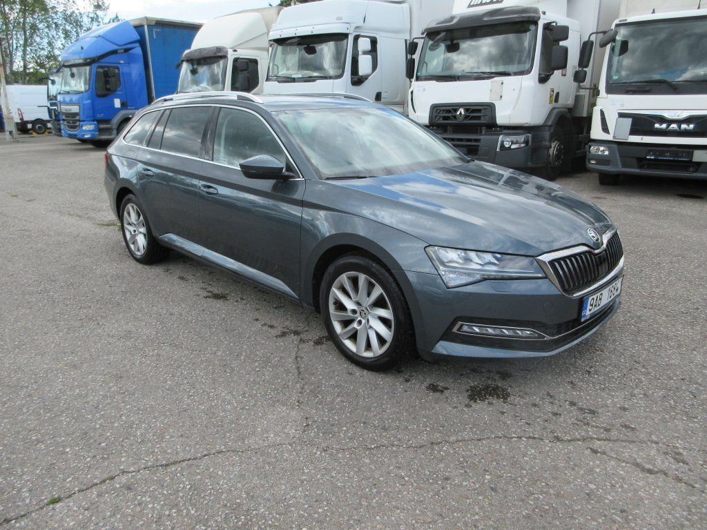 Skoda 2.0 Tdi Style - Coche familiar: foto 3 Skoda 2.0 Tdi Style - Coche familiar: foto 3